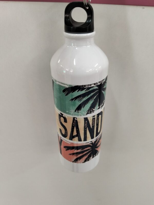 Botella blanca de aluminio con diseño “SAND” estilo retro tropical